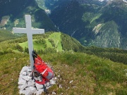 58 sulla sottostante Baita Croce Monte Colle...